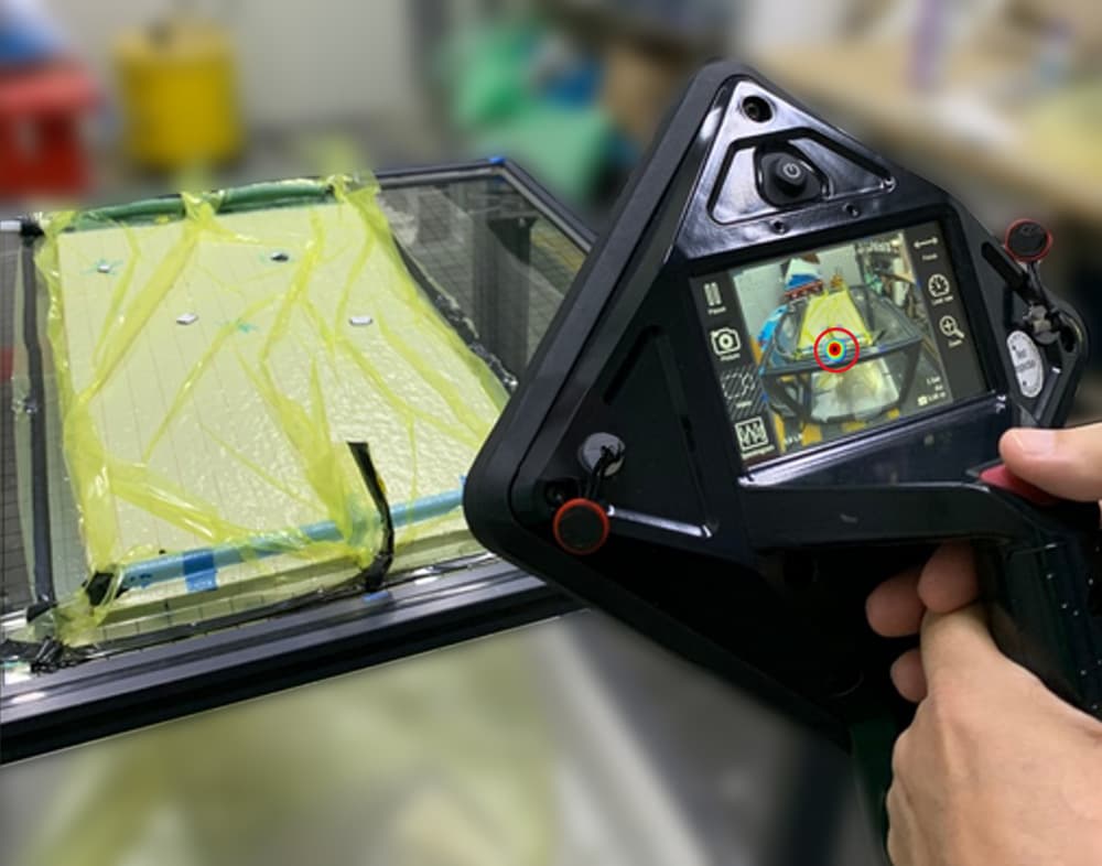Caméra acoustique Distran Ultra CE pour la détection de fuites sur sacs de vide composites
