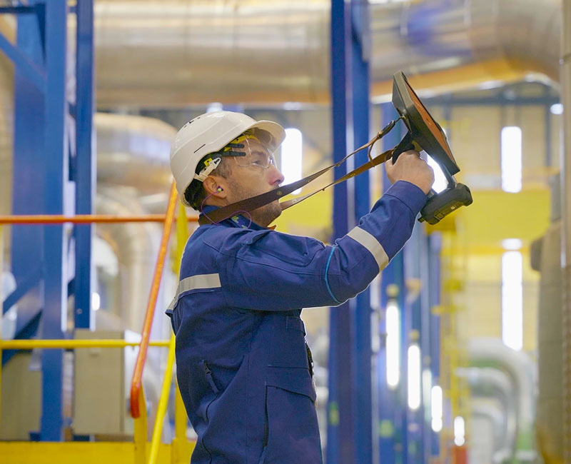 detect-2 Gille inspecting the Bugey NPP